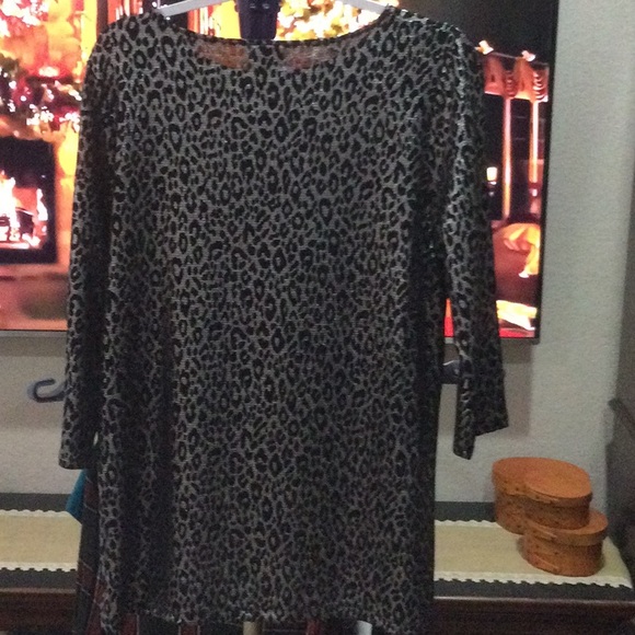 Silver and Black Leopard Print Tunic (M) - Picture 5 of 11